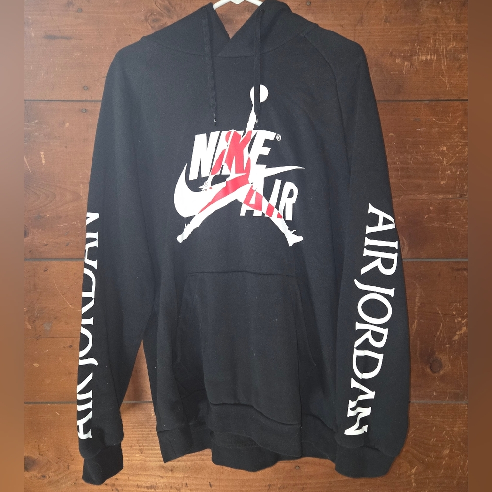 Jordan Black Crewneck Sweater with Iconic Jumpman Logo